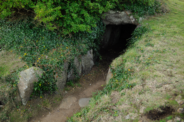 Le Creux &egrave;s Faies