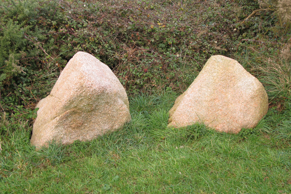 Stones near the 5th Green
