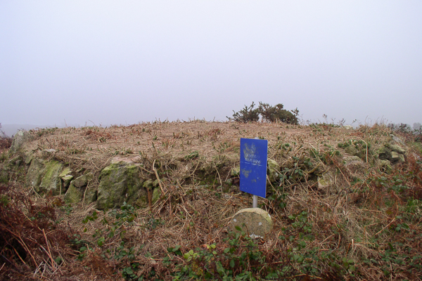 La Hougue des Platons