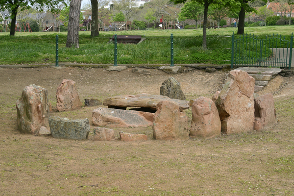 Ville-&egrave;s-Nouaux